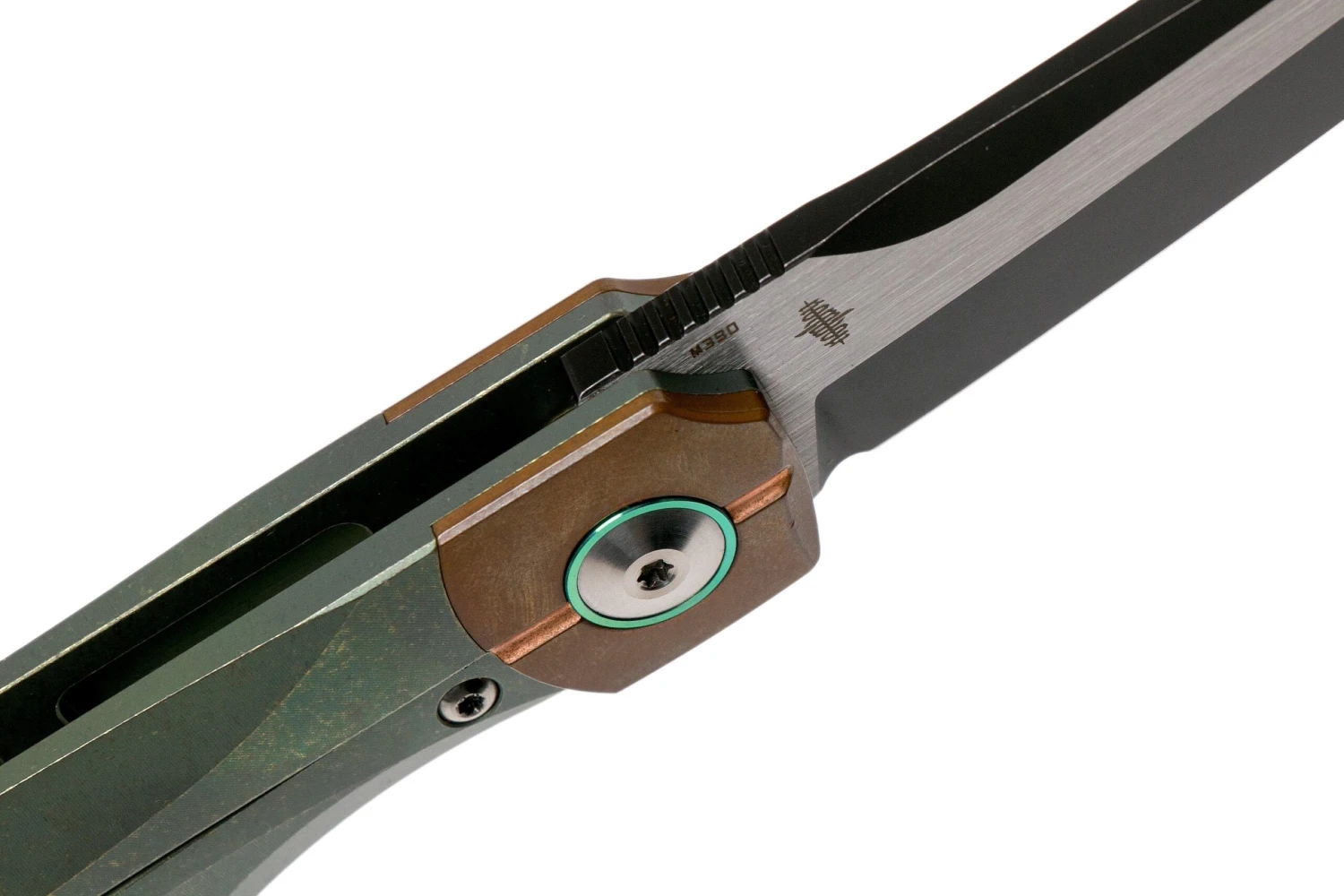 Bestech Thyra BT2106E Green Stonewashed Titanium, Copper Bolster, Two Tone Black Navaja, Diseño Kombou 6 Bestech Thyra BT2106E Green Stonewashed Titanium, Copper Bolster, Two Tone Black Navaja, Diseño Kombou - Imagen 6