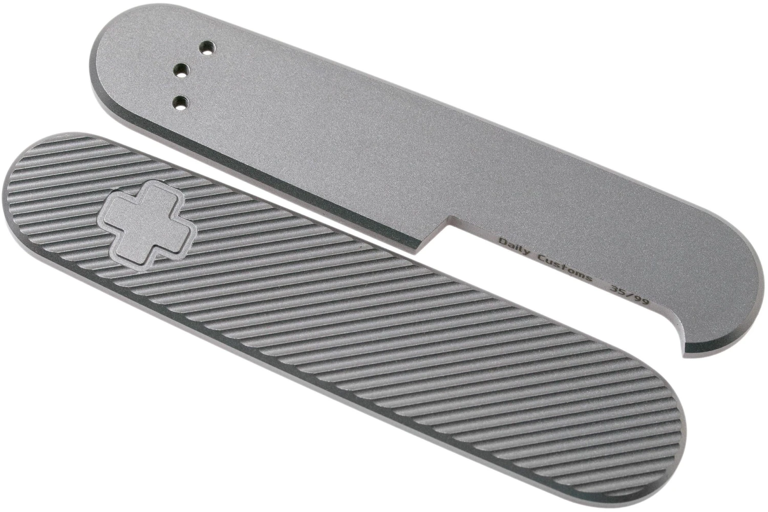 Daily Customs 91.2 35 Angle Pattern, Titanium P10008995 Cachas Victorinox 1 Daily Customs 91.2 35 Angle Pattern, Titanium P10008995 Cachas Victorinox
