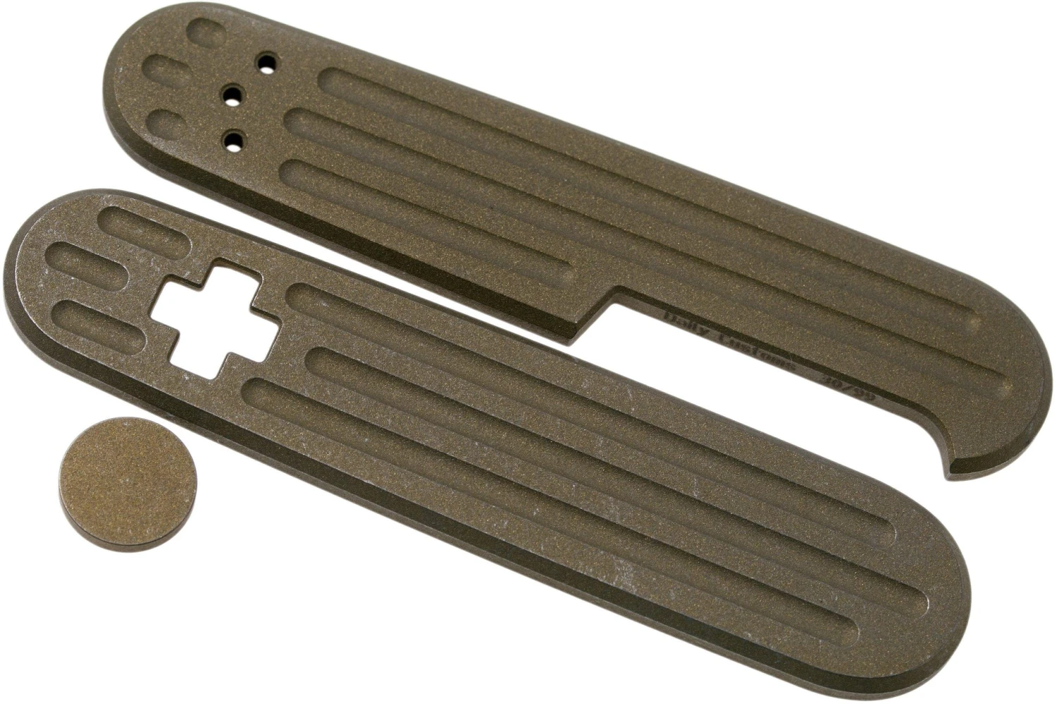 Daily Customs 91.3 Fluted Pattern, Rusty Titanium P10012445 Cachas Victorinox 1 Daily Customs 91.3 Fluted Pattern, Rusty Titanium P10012445 Cachas Victorinox