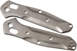 Flytanium Benchmade 945 Mini Osborne Scales, Titanio