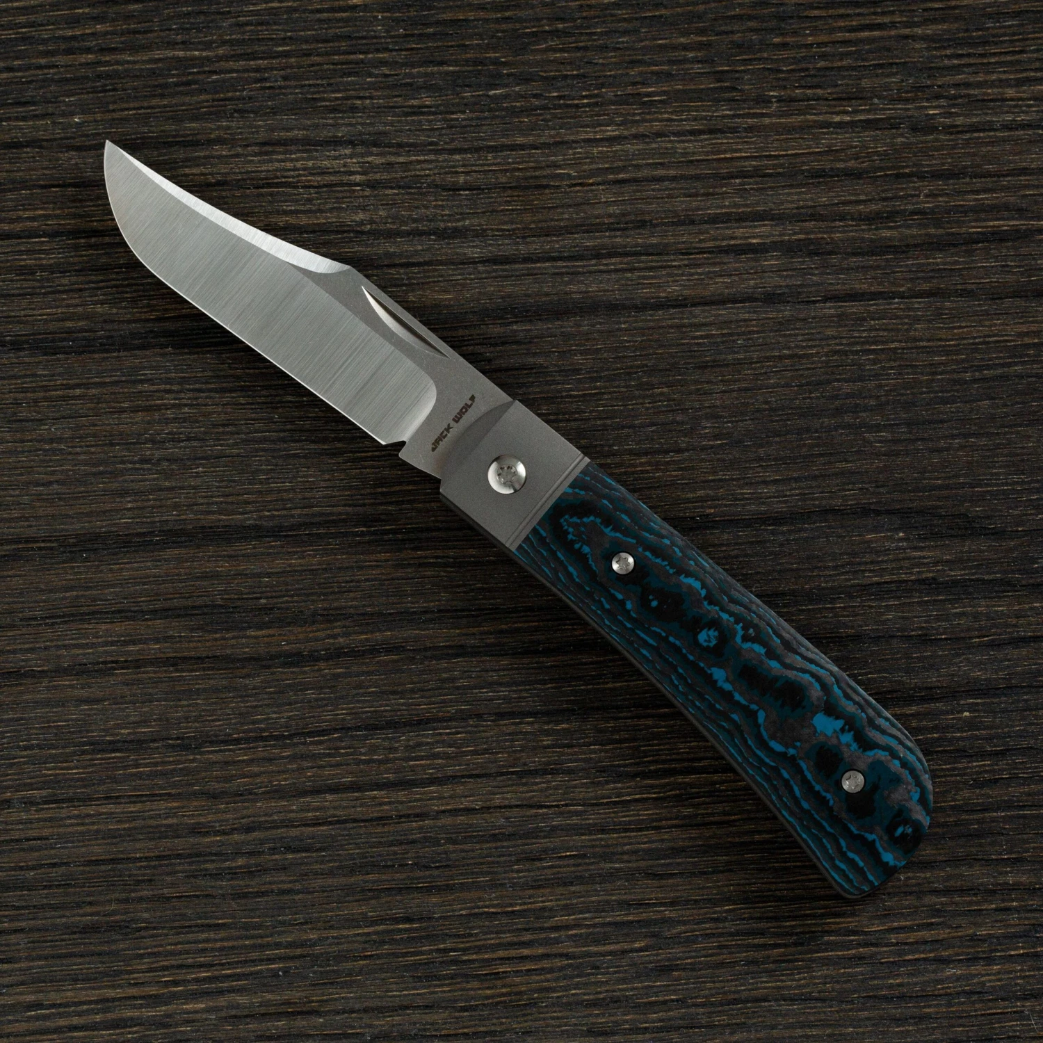 Jack Wolf Benny's Clip Fat Carbon Arctic Storm, BENNY-01-FCB, Navaja Slipjoint 1 Jack Wolf Benny's Clip Fat Carbon Arctic Storm, BENNY-01-FCB, Navaja Slipjoint