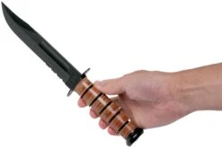 KA-BAR USMC 5018 Parcialmente Dentado, Mango De Cuero, Funda De Plástico -Tienda De Cuchillos KA5018 06 ka bar